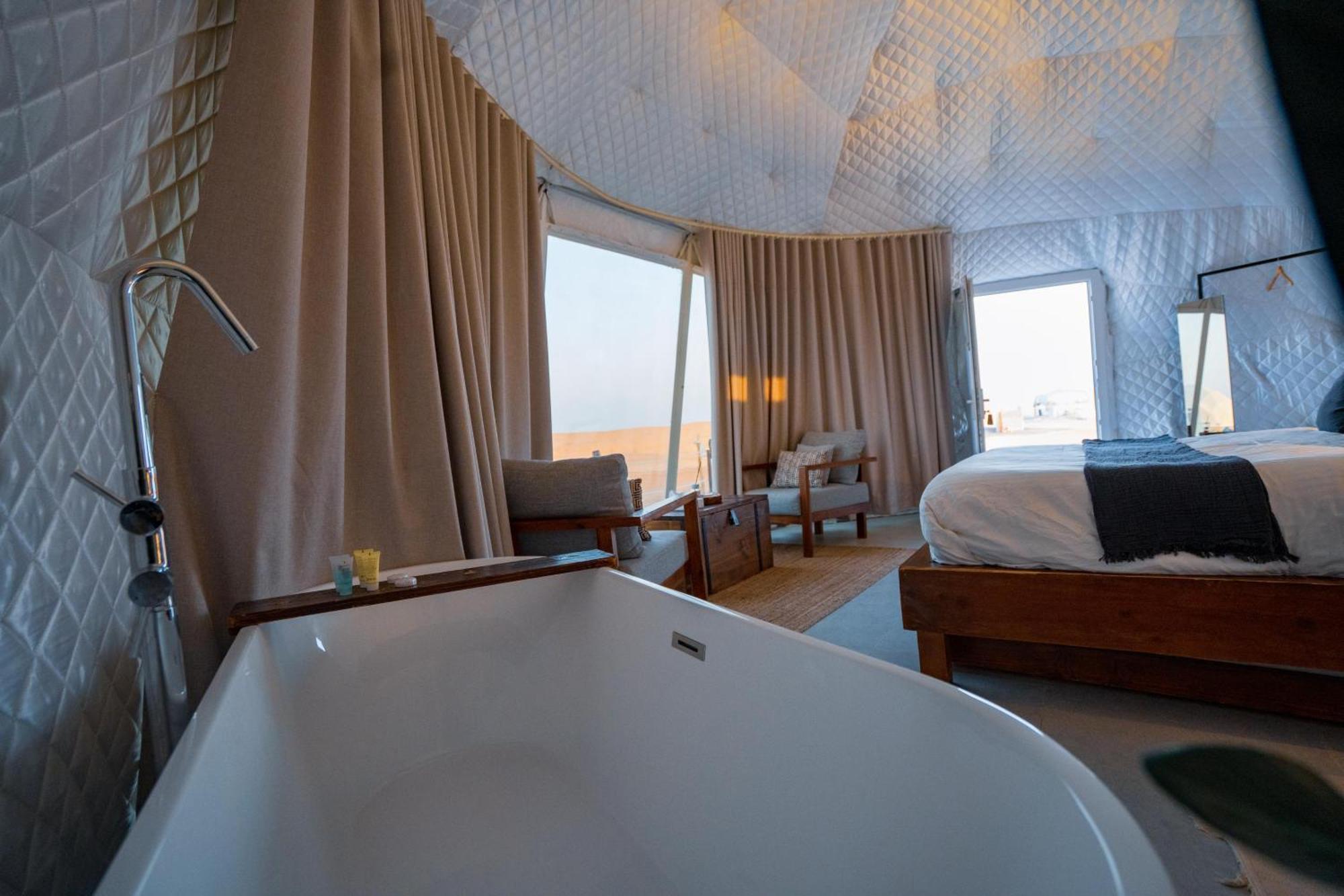 Starry Domes Desert Camp Badīyah 외부 사진