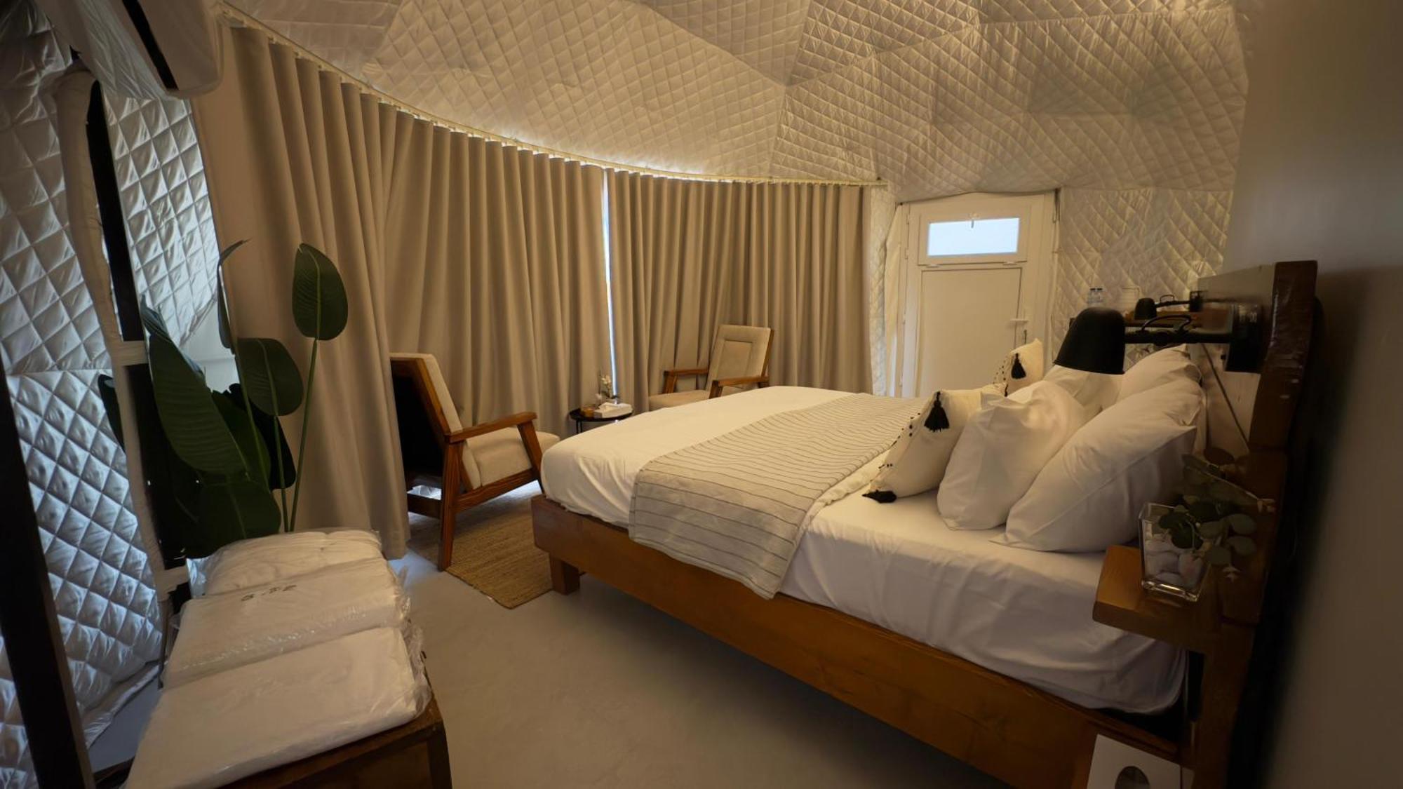 Starry Domes Desert Camp Badīyah 외부 사진